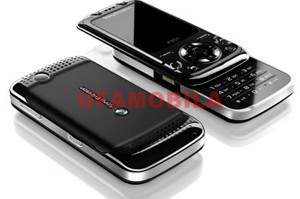 Сменная панель для SonyEricsson F305 черный