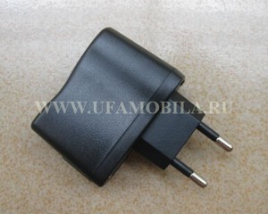 СЗУ универсальное с USB выходом 1000 mAh